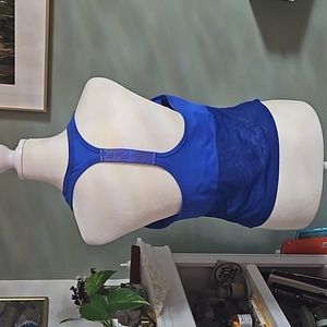 Fabletics sports bra